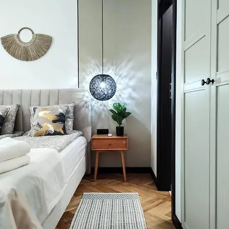 Апартаменты No. 8 / Nr 8 By Cooee Варшава