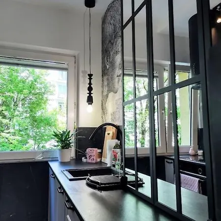 No. 8 / Nr 8 By Cooee * ורשה