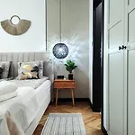 Appartamento No. 8 / Nr 8 By Cooee Varsavia