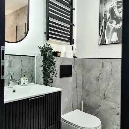 No. 8 / Nr 8 By Cooee Appartement Varsovie