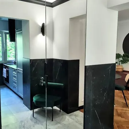 No. 8 / Nr 8 By Cooee * Warsaw